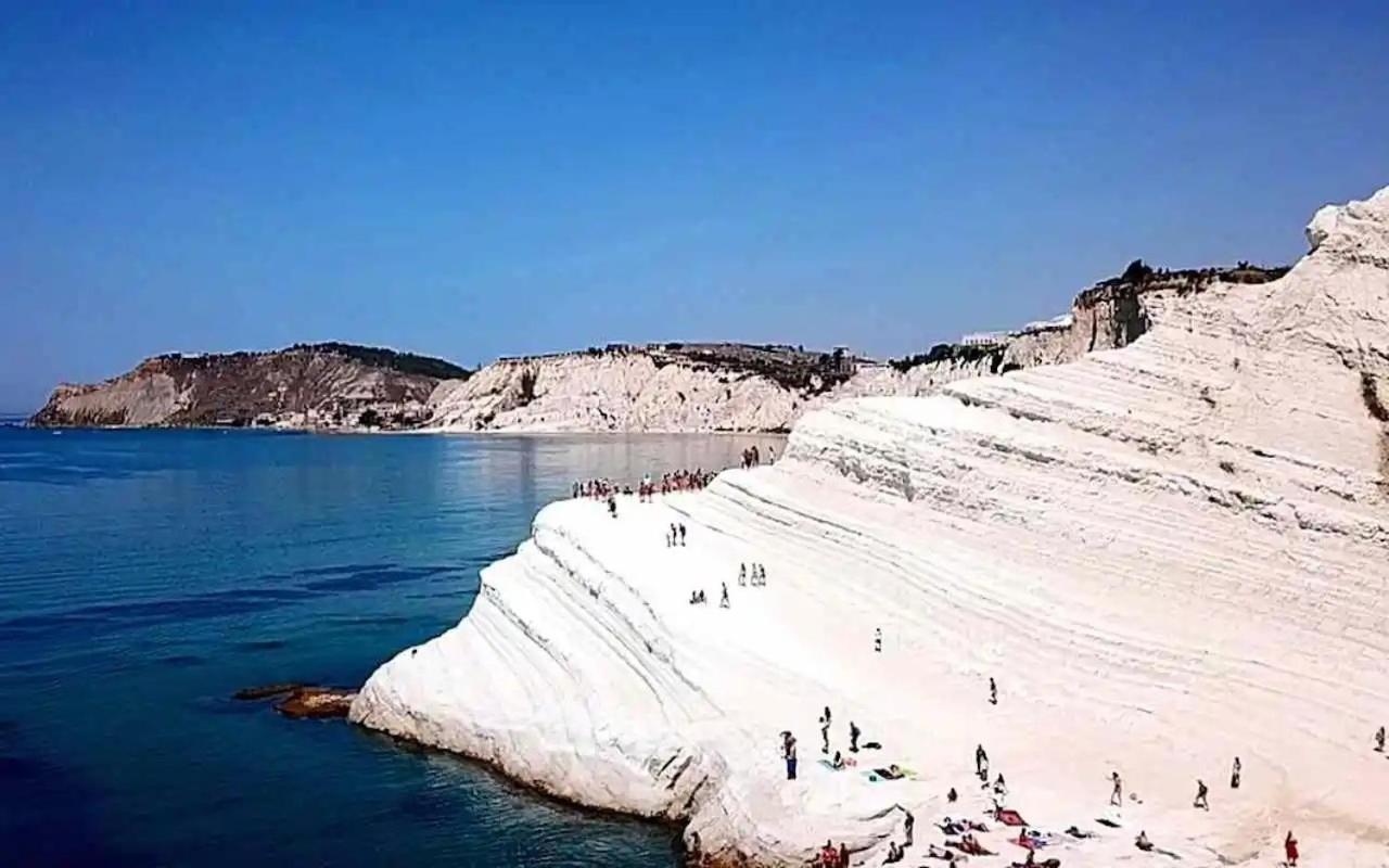 Casa Vacanze Belvedere Porto Empedocle Bagian luar foto
